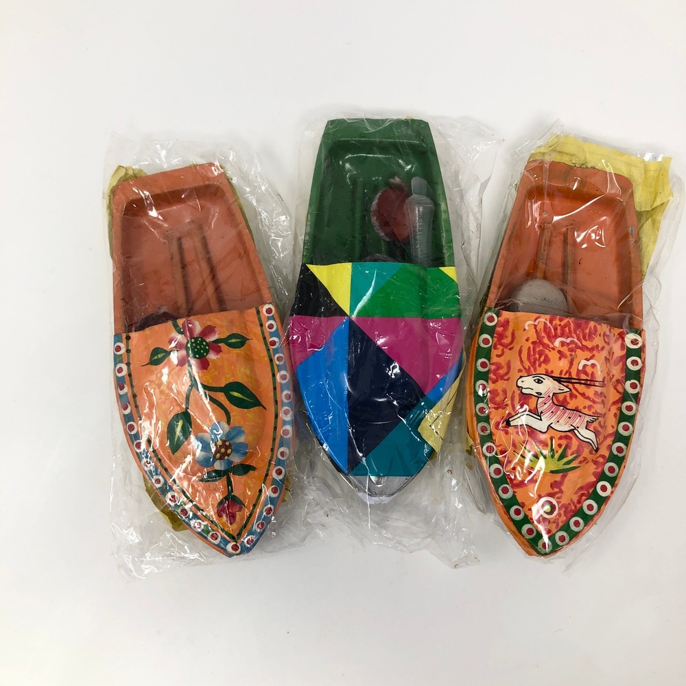Vintage Tin Pop Pop Steam Boat Set of 3 Hand Painted Indian Folk Art Toys